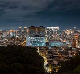 哪里有女穿紧身裤图片